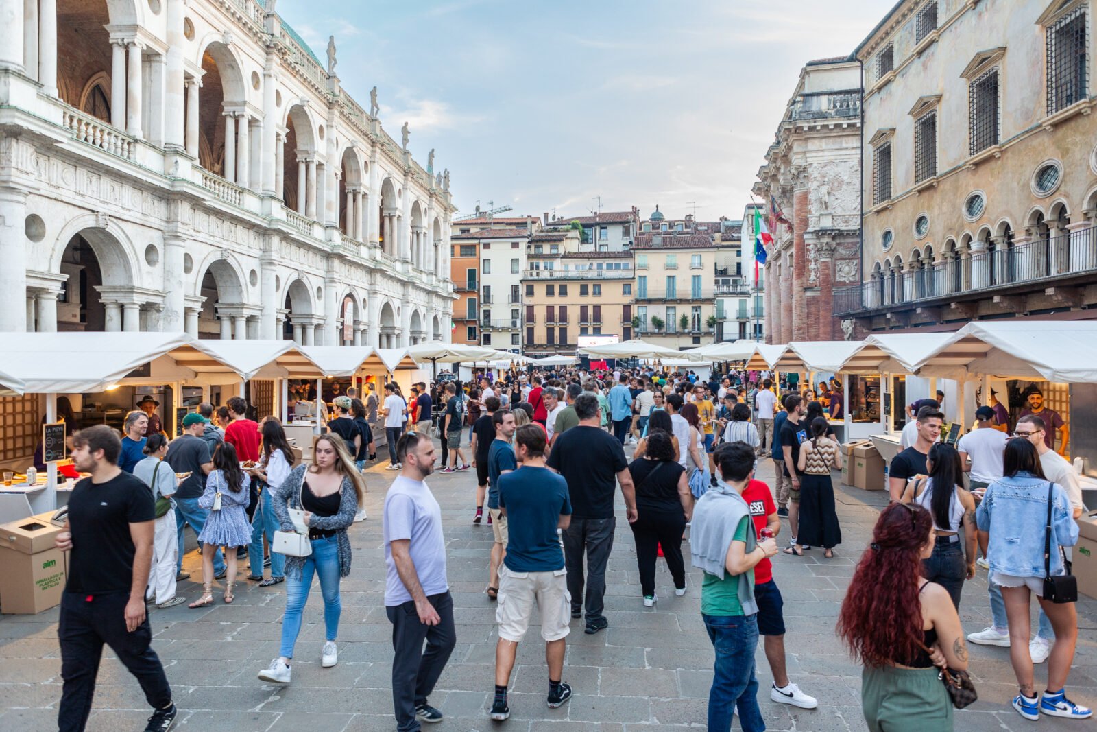 Pizza In Piazza 2026: a Vicenza torna il festival che mette la pizza d'autore al centro della scena Ho.Re.Ca.